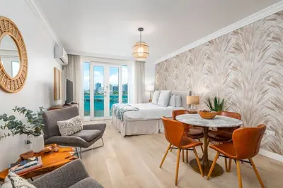 Image de Renovated Waterfront Studio | Condado