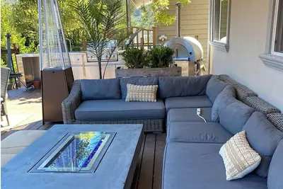 Image de Spacious 4-bedroom house in enchanting Pacifica near Beach