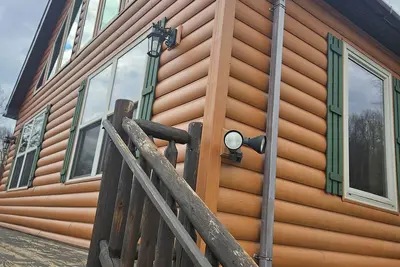 Image de Lovely and rustic 3-bedroom cabin in Cairnbrook for a relaxing getaway