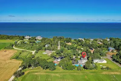 Image de Private Road with a Private Beach