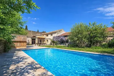Image de Superbe maison à Mornas avec sauna