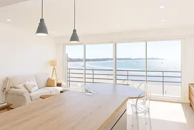 Image de Nice home in Les Sables D'Olonne with house a panoramic view