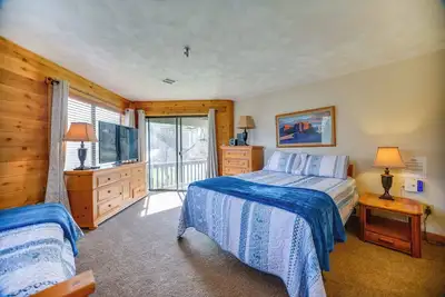 Image de Ski-In/Ski-Out Seven Springs Mtn Suite w/ Shuttle!