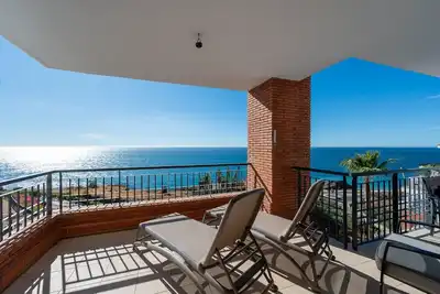 Image de Appartement 'Roya Vistamar' avec vue sur la mer, Wi-Fi et climatisation