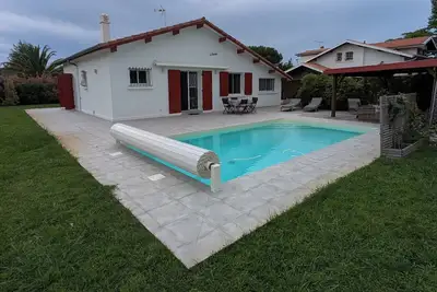 Image de Maison landaise proche plage avec piscine indépendante sur 900 m2 /fibre