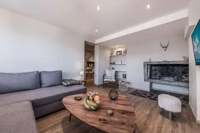 Image de Charming 50m² apt in Courchevel 1850 - WiFi, terrace, ski locker - Sleeps 4 - Chenus quartier