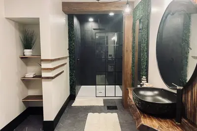 Lansing Luxury : Rain Shower + Lighting