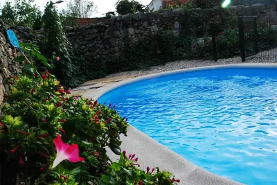 Image de Appartement 'Casa Rural Las Navillas' avec vue montagne, Wi-Fi et climatisation