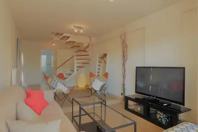 Image de Appartement en attique à Jávea près de la mer avec piscine partagée, Wi-Fi et climatisation
