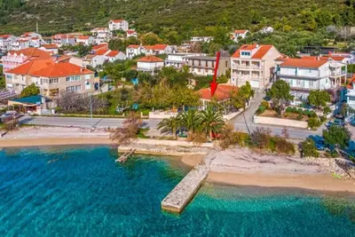 Image de Villa One Step to Beach with Indoor Pool