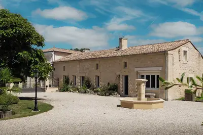 Image de Longère de charme dans le Fronsadais