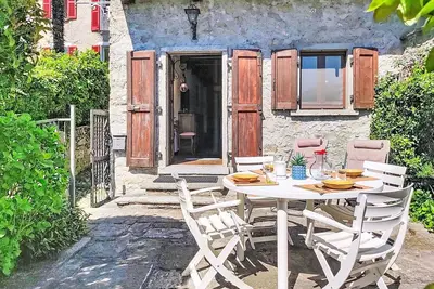 Image de Belle maison de vacances pour 4 personnes avec Wifi, patio et animaux admis