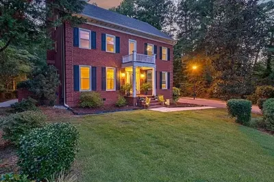 Image de Spacious 6-bedroom house near lake in Appling with Ac