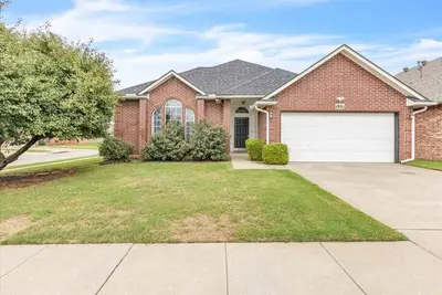 Image de 3 bedrooms home in quiet neighborhood