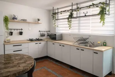 Spacious|Cozy|Central|Transient|Comfortable