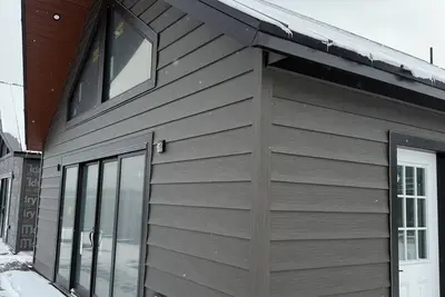 Image de Cozy Lake Champlain Cabin with Private Waterfront