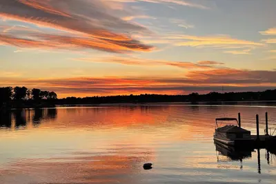 Image de Gilbert Get Away with private dock, boat ramp and gorgeous views