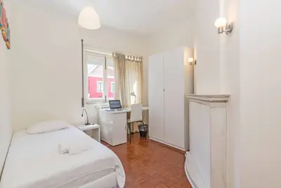 Image de Houze Spacious flat in Charming&Historical Lisbon