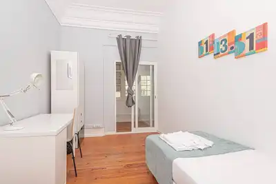 Image de Houze Bright apartment near Marquês de Pombal