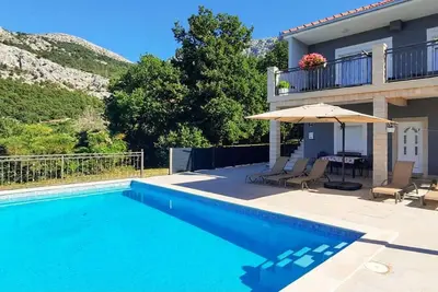 Image de Stunning home in Solin