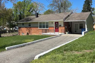 Image de Charming 6-bedroom house in nice and quiet neighborhood of Woodbridge Va