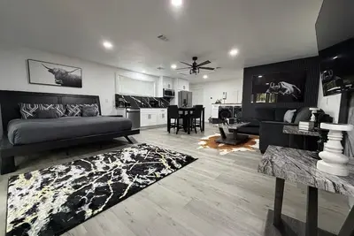 Image de Modern Luxury Studio Cozy Retreat