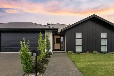 Image de Your Methven Escape Starts Here! By the pools!