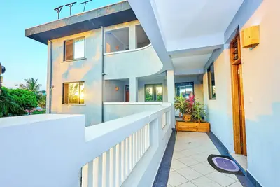 Image de Stylish Coastal Escape with Pool Near Diani Beach