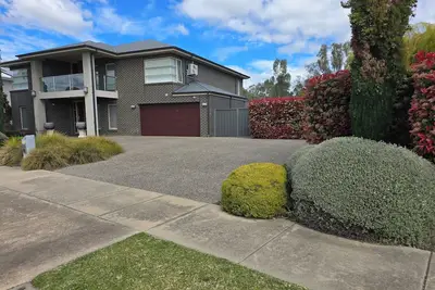 Image de Located  in  a peaceful part of  Shepparton, perfect for  family holiday\n\n\n.