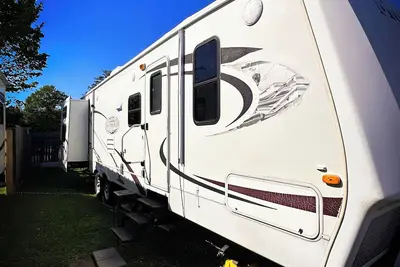 Image de Happy Campers Rv Stay • Private Yard • Sleeps 4-6