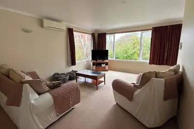 Image de A peaceful, retreat-like space with modern, spacious facilities.