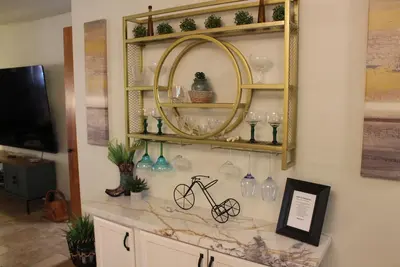 Image de Cozy 2-bedroom condo in majestic Sedona with Ac and Pickleball, Pool, & Hot Tub