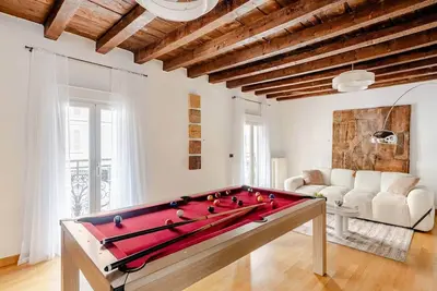 Image de Séjour de luxe à Isola avec billard et ping-pong