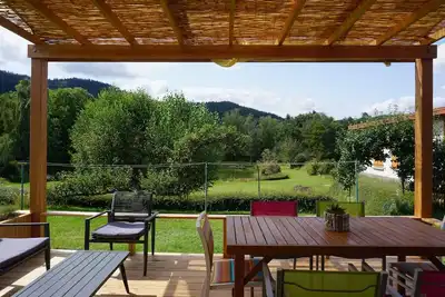 Image de Maison de vacances « La Maison et l’Étang de Pêche » : vue montagne, terrasse privée, Wi-Fi