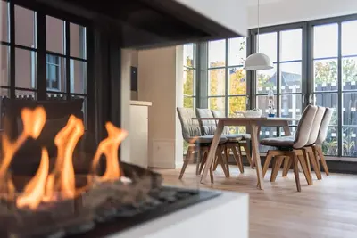 Image de Haus Meeresgrün in Zingst - Comfortable vacation home with garden and sauna
