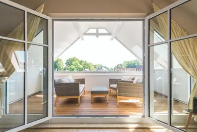 Image de Spacious apartment with terrace, garden and modern furnishings in Zingst