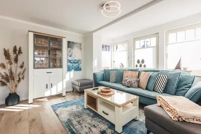 Image de Comfortable Haus Pinguin in Zingst with sauna, garden and private terrace