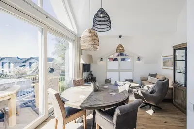 Image de Comfortable MeerLiebe vacation apartment with modern furnishings and close to the beach