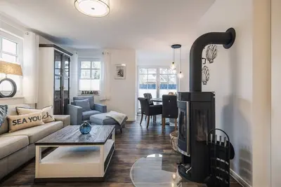 Image de Vacation home Ostseelicht in Prerow with sauna, garden and terrace