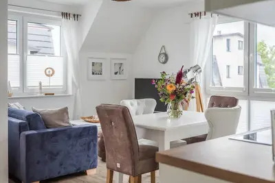 Image de Modern vacation home Strandgut with balcony and private parking space in Zingst