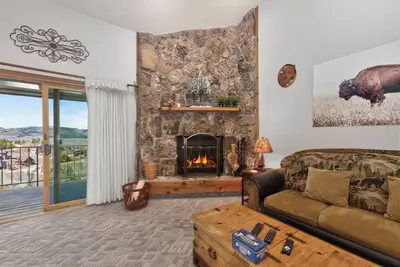 Image de Lakeview #B5 Family and pet friendly 3 bedroom rental with great views