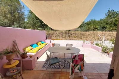 Image de Charmante maison bohème lumineuse, vue montagne