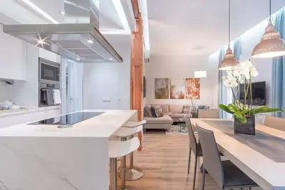 Image de Stylish Apartment on Ortega y Gasset – Salamanca
