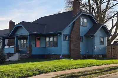 Image de 3-bedroom house in beautiful Omaha with cozy living spaces