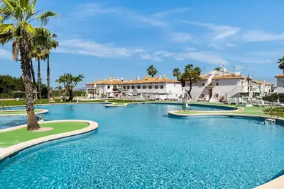 Bungalow Lago Jardín 98