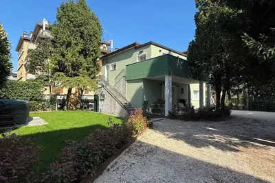 Image de Pina Apartment - Villa Elisa near Venice with garden & free parking