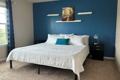 Image de Beautiful 4-bedroom house with Ac in serene Manor