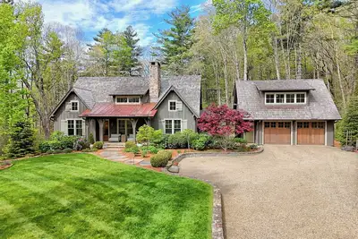 Image de Luxury 4br 4ba Estate on 8 acres in Cashiers, Nc
