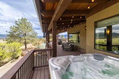 Image de Cottam Pines A & B  - Hot Tub, Pickleball