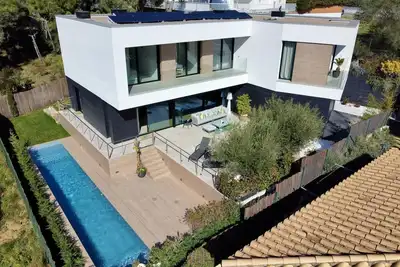 Lux CostaBravaSi - Luxe, design et durabilité